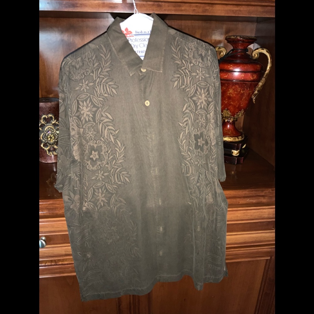 Men’s Tommy Bahama Casual Shirt